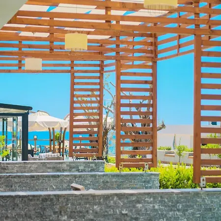 Hotell Feniks 3*