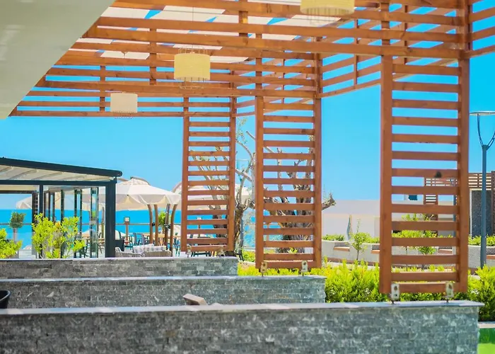 Hotel Feniks 3*